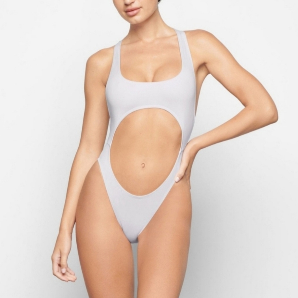 NWT SKIMS Swim Monokini Size L Marble